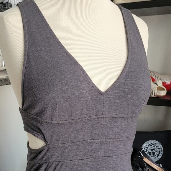 MONROW Midi Dress Side Cut Out Tank - Picture 2 of 11